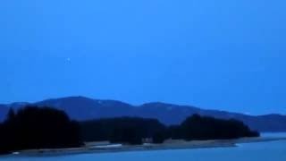 Watch UFO Sighting with Blinking Light Filmed in Alaska - FindingUFO