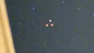 Watch Three Glowing UFO Orbs Filmed Flying In Triangle Formation Over Burlington, Ontario (Canada)