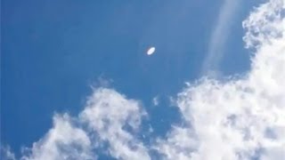 Watch UFO Sighting with Glowing Lights over Melbourne, Australia - FindingUFO