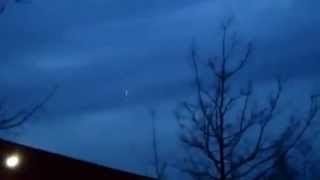 Watch UFO Sighting with Blinking Red Lights in Ottawa, Canada - FindingUFO