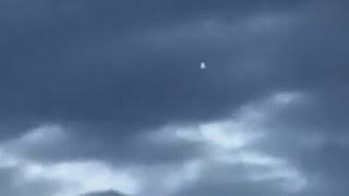 Watch Bright White UFO Orb Filmed In Transit Over Vienna. May 2, 2020