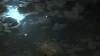 Watch UFO Sighting with Glowing Lights over Jerusalem, Israel - FindingUFO