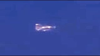 Watch Bizarre Shapeshifting UFO Sighted Over a Field in Waterloo, Iowa