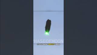 Watch Green & Black Craft Spotted Over Wyoming! ? #UFOs #shorts @thirdphaseofmoon