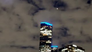 Watch Glowing UFO Sighted Taking Off At Fast Speed Over Melbourne, Australia