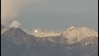 Watch Two Brightly Lit UFOs Captured Over Wasatch Mountain Range In Utah. June 3, 2019