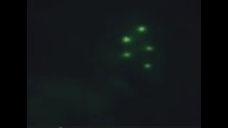 Watch Amazing green orb ufos over Texas