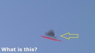 Watch Magnificent UFO Sighting with Fast Moving Objects - FindingUFO