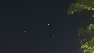 Watch Sightings From North America Of UFO Orbs Flying In A Triangular Formation