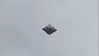 Watch Saucer Type UFO Filmed Hovering Over Medellín In Colombia By Multiple Witnesses. June 27, 2022