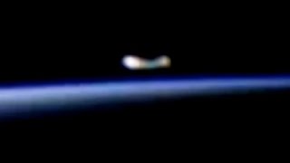 Watch Mysterious UFO Spotted above Earth’s Surface on NASA Live Stream (ISS) - FindingUFO